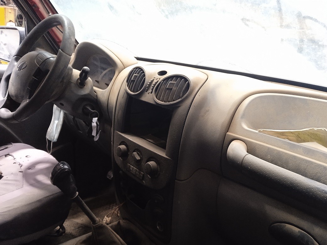  Mahindra PICK UP 2009    EN DESARME